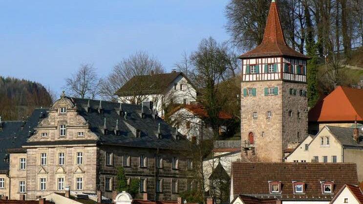 So soll es bald wieder ausschauen: der Rote Turm vor der Sanierung. Foto Erwin Purucker