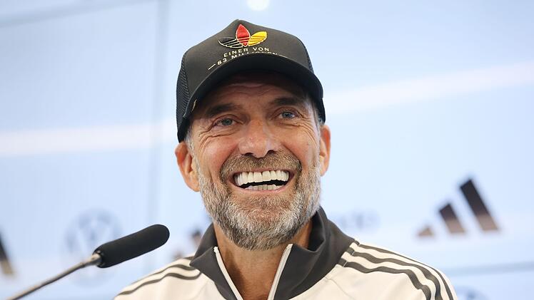 J&uuml;rgen Klopp erl&auml;uterte seinen &Uuml;berraschungskader mit den Worten: "Wir haben nicht geguckt, was wir nicht haben, sondern wir haben geguckt: Was haben wir?"