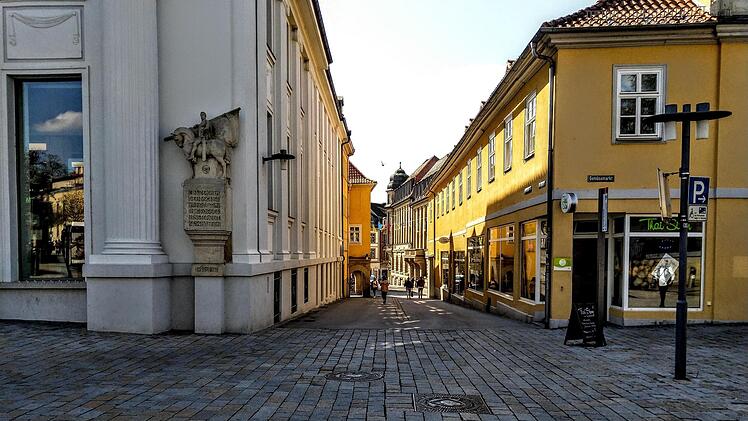 So sieht es in der Georgengasse in Coburg aktuell aus.Foto: Jochen Berger
