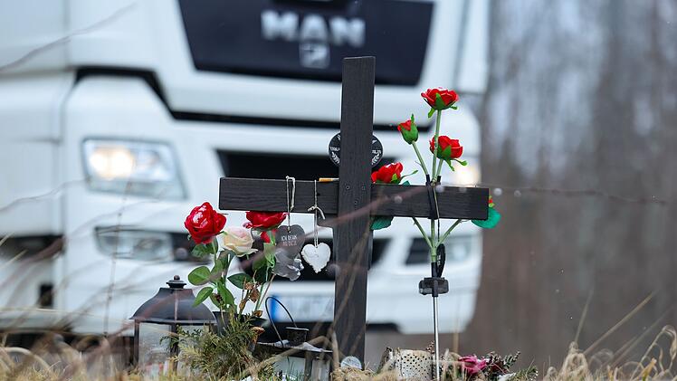 Tote im Stra&szlig;enverkehr
