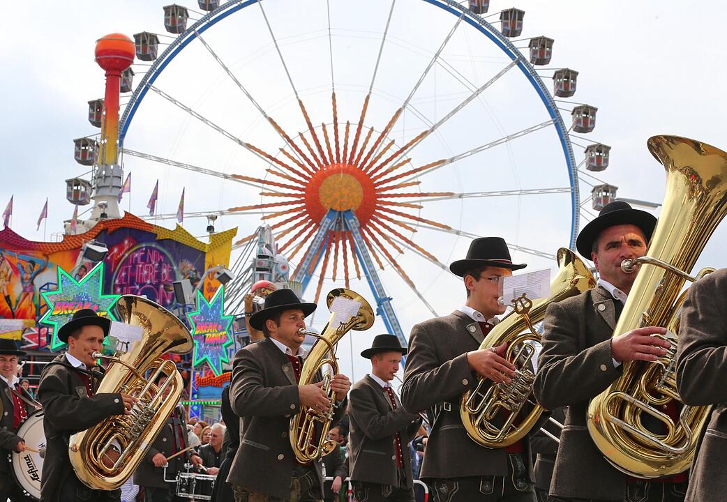 Wiesn: Oktoberfest 2015 startet in München