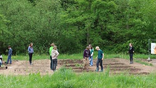 Mit dem Bilungsprogramm „Gemüseackerdemie“ lernen Schüler die Prozesse der Lebensmittelherstellung, indem sie diese selbst anbauen.
