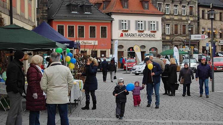 Der Sonntag lud zum ausgiebigen Einkaufsbummel mit der ganzen Familie ein. Foto: Andreas Welz