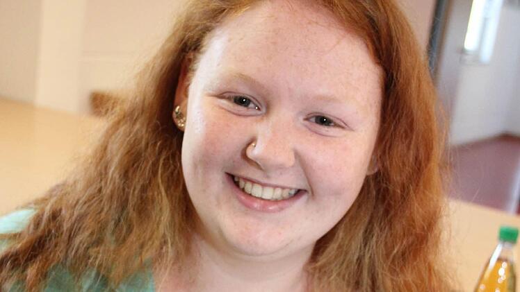 Julia Möbius musste nicht lange überlegen, ob sie mitsingen möchte, sie ist auch bei der Feuerwehr aktiv. Foto: Sonny Adam