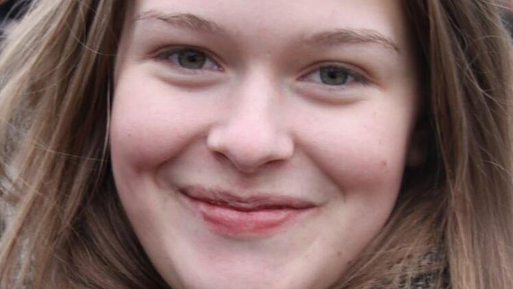"Da blutet einem erst schon etwas das Herz, wenn man sieht, wie das Modell abfackelt", sagte Schülerin Johanna Meier.
