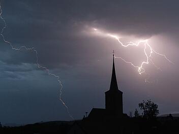 Wetter in Franken: DWD meldet starke Gewitter