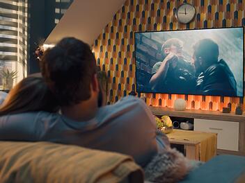 Immer weniger Menschen verbringen viel Zeit mit linearem Fernsehprogramm.