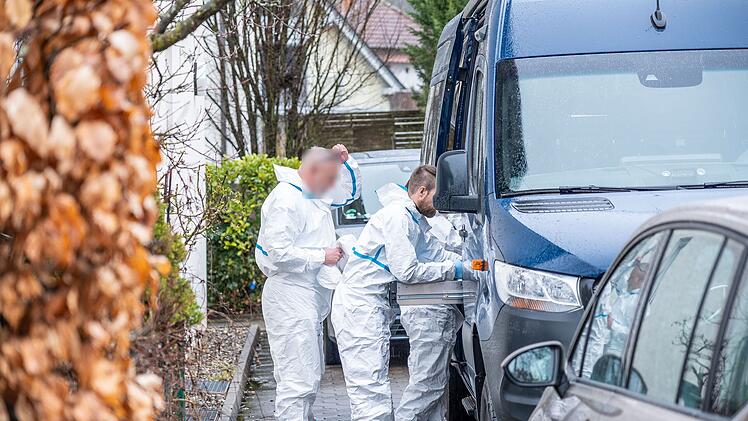 Tote Familie in Strullendorf: Polizei &auml;u&szlig;ert sich zu Obduktion