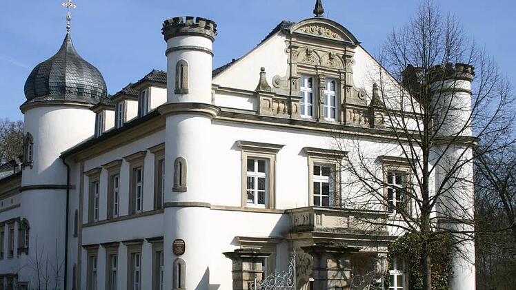 Das Schloss im Maroldsweisacher Gemeindeteil Ditterswind sieht rückt aus dem Fokus der Rummelsberger Dienste.  Eckehard Kiesewetter