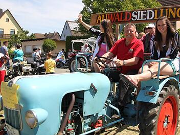 Ekkehard Andert auf seinem Eicher-"Panther" als Teilnehmer einer Rundfahrt der Staffelsteiner Oldtimerfreunde.Matthias Einwag
