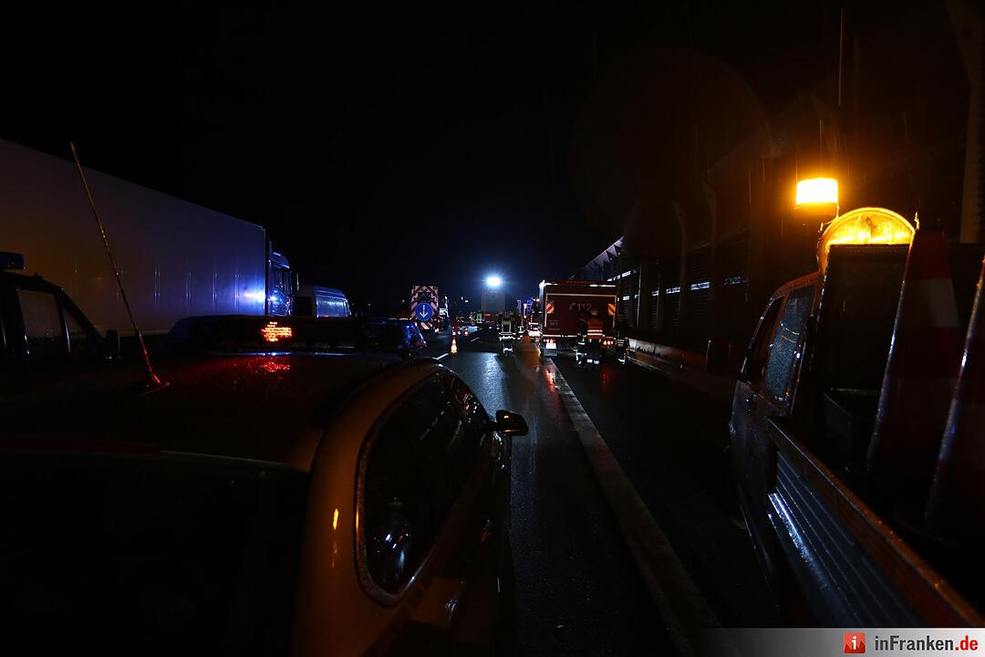 Schwerer Lkw-Unfall auf der A9 bei Bayreuth