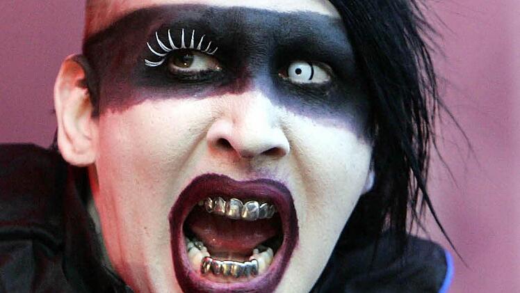 Neben Marilyn Manson haben aktuell noch etliche andere Bands ihre Anreise zu Rock im Park und Rock am Ring 2015 zugesagt. Hier alle bisher best&auml;tigten Bands. Foto: Frank May