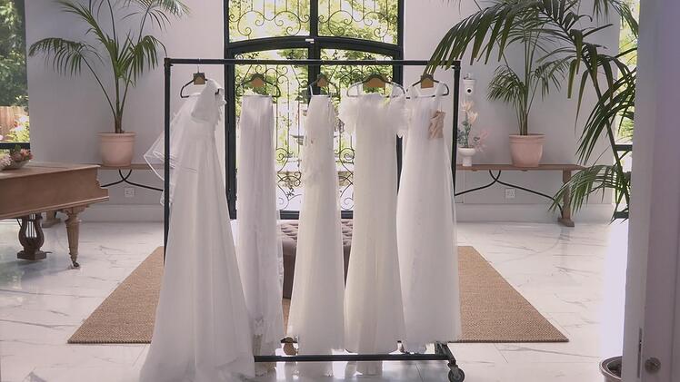 Fremdscham-Moment: Fünf Single-Frauen dürfen Felix "heiraten".