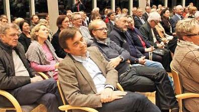 Viele Zuhörer verfolgten gespannt die Ausführungen des Zukunftsforschers Horst Opaschowski.