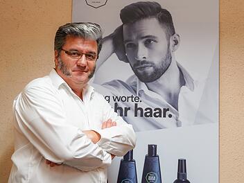 Bayreuth: Friseur rettet Stammkundin (88) - verpasster Termin macht ihn stutzig Bayreuth: Friseur rettet Stammkundin (88) - verpasster Termin macht ihn stutzig