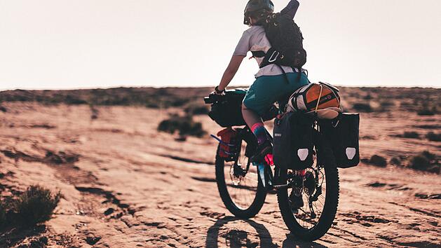 Mit dem Fahrrad Europa erkunden. Wir zeigen dir 4 der sch&ouml;nsten Rad-Touren in Europa, die sich perfekt mit einer An- und Abreise mit dem Zug verbinden lassen.