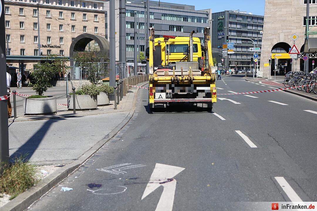 Hauptbahnhof Nürnberg: Mann wird von Lkw totgefahren