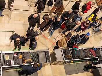 Winterwetter - Flughafen Berlin/Brandenburg