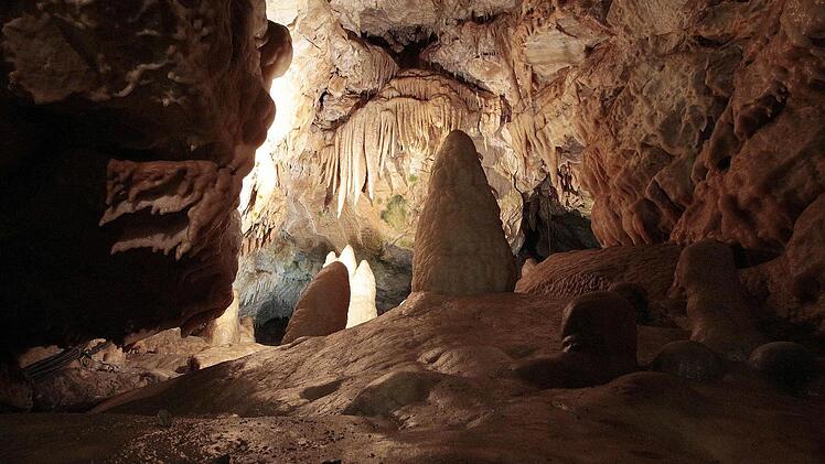 Führung durch die Bing-Höhle