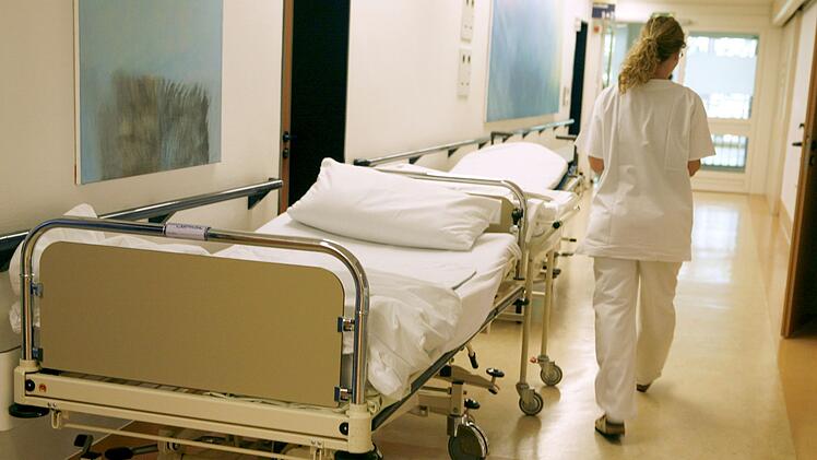 Dienst statt Schlaf: Was Nacht- und Schichtarbeit mit uns macht