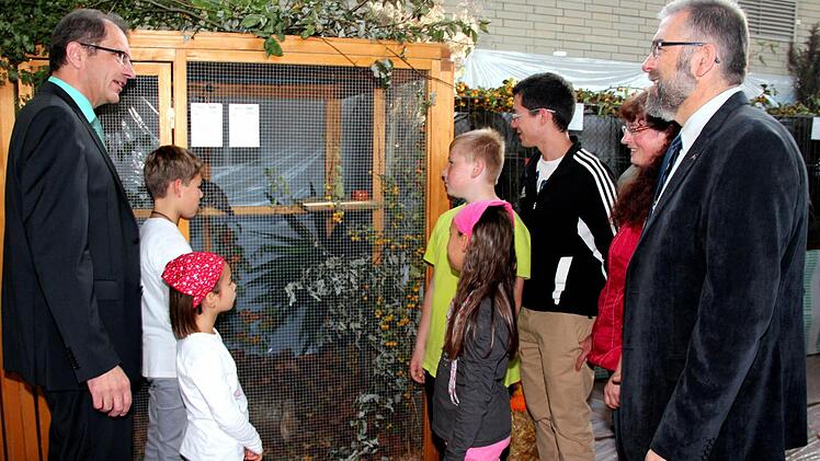 Die Sieger mit Wolfgang Kramer (l.) und Johannes Weiß (r.)