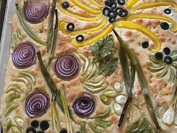 So kann ein "Focaccia-Garten" aussehen. Foto: Norbert Heimbeck