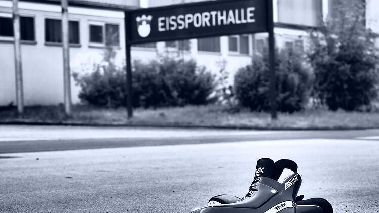 Ausgesperrt: Seit über zwei Jahren ruht der Bad Kissinger Eissport.  Fotos: Jürgen Schmitt