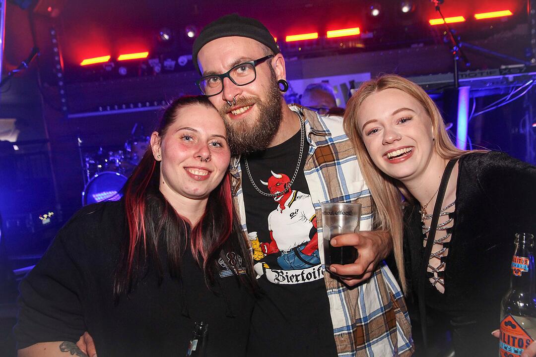 RADSPITZ live im Schwingen Nightlife