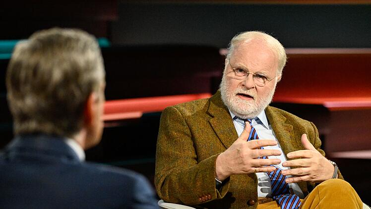 Theologe Manfred Lütz sieht den Einsatz Künstlicher Intelligenz im Medizinbereich kritisch, gibt jedoch zu: "Ich glaube, man hat ein Recht auf selbstbestimmtes Sterben."