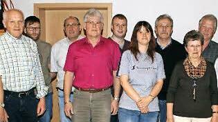 Dank sagte Eltmanns Bürgermeister Michael Ziegler (rechts) allen Blutspendern aus seiner Stadt, der VG Ebelsbach und der Gemeinde Oberaurach, die bereits über 25 Mal Blut spendeten.