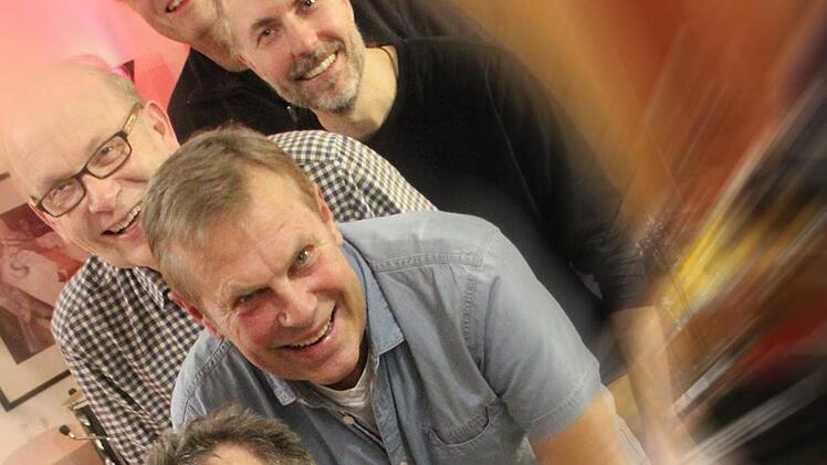 1995 spielten die Bodygards die erste Oldie-Night in der Mehrzweckhalle. Sie ist fester Bestandteil des Münnerstädter TSV-Faschings.  Heike Beudert