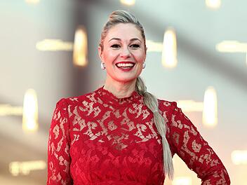 Happy Birthday: Ruth Moschner wird 50 Jahre alt. Ihr TV-Deb&uuml;t gab sie vor 40 Jahren in einer tragischen Rolle.