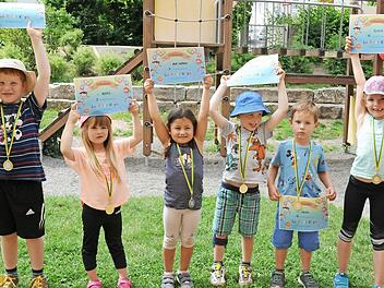 Das Kinderfest wurde mit einer Siegerehrung für alle Läufer abgeschlossen.