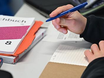 Social-Media-Konsum drückt laut Streeck auf Pisa-Erfolg Social-Media-Konsum drückt laut Streeck auf Pisa-Erfolg
