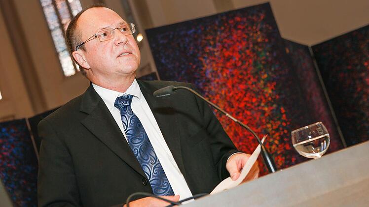 Ein Grußwort sprach der Amtschef im bayerischen Justizministerium, Professor Frank Arloth.Foto: Matthias Hoch