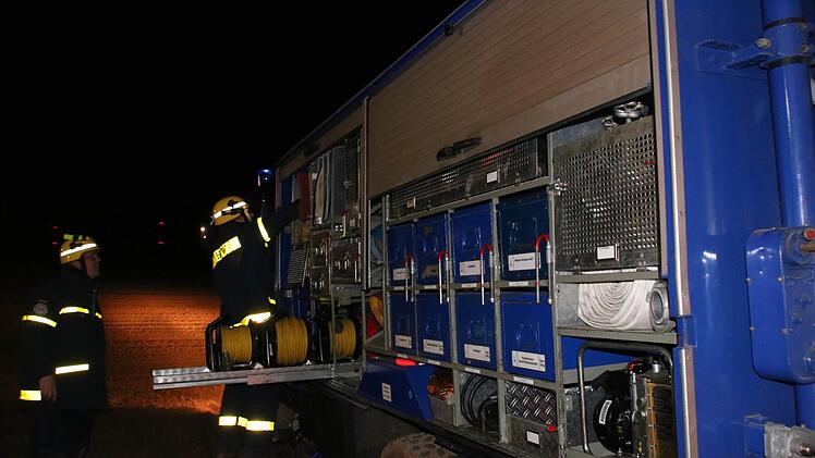 Eindrücke vom Brand in Haard in der Nacht auf Sonntag. Foto: Ralf Ruppert