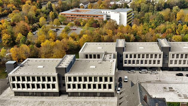 Das neue BBZ ist in f&uuml;nf miteinander verbundene Cluster-Lernh&auml;user unterteilt. Foto: Dieter B&uuml;ttner):