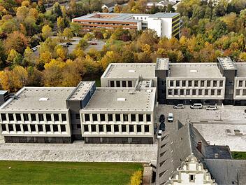 Das neue BBZ ist in fünf miteinander verbundene Cluster-Lernhäuser unterteilt. Foto: Dieter Büttner):