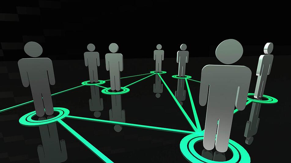 Hilfst du mir, dann helf ich dir - beim Karrieremachen bzw. Schleimen und Kriechen. Foto: Archiv