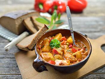 Vegetarisches Fastengulasch