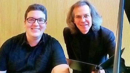 Lorenz Trottmann und Michael Herrschel pr&auml;sentieren vergessene Kl&auml;nge aus Russland.  Foto: Sonny Adam