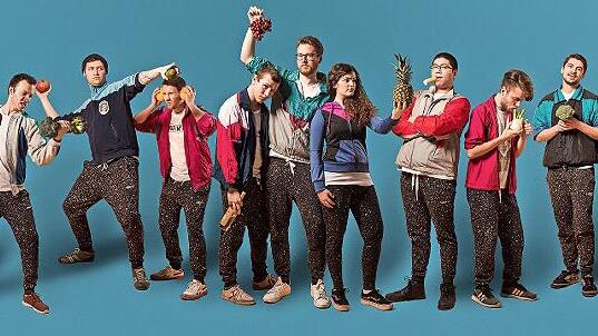 Die Band Zweiraumsilke spielt deutschsprachigen Hip-Hop.