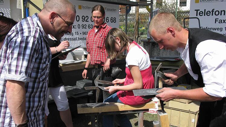 Alle fünf Jahre präsentieren sich Unternehmen aus der fränkischen Rennsteigregion in Steinbach am Wald. Dieses Bild entstand 2010.  Foto: Archiv