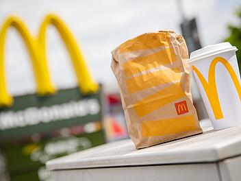 H.P. Baxxter macht Werbung für McDonald's: Skurriles Video mit Scooter-Frontmann