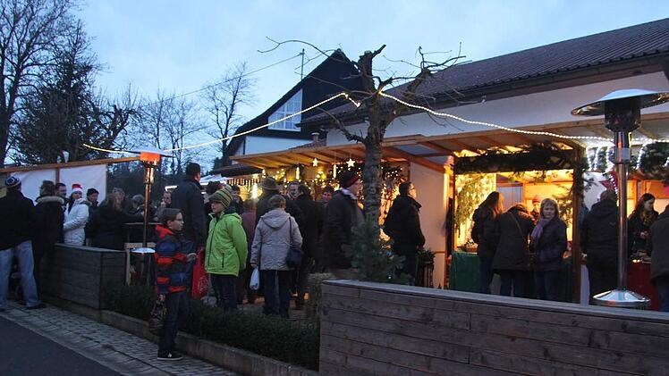 Der Lehenthaler Weihnachtsmarkt machte den Fieranten und den Besuchern Spaß. Foto: Sonja Adam