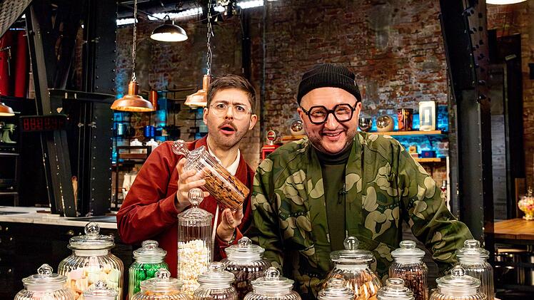 Marcel Reinhardt liebt S&uuml;&szlig;es, Sebastian Lege (rechts) w&uuml;rde sich dagegen nicht unbedingt als Naschkatze bezeichnen.