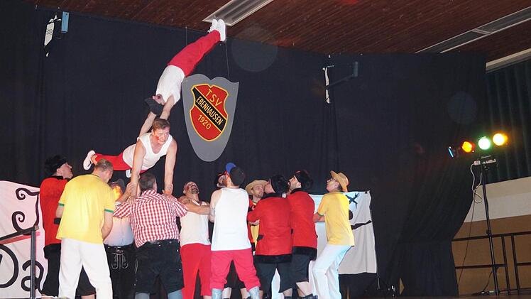Eine Menge geboten war beim Showtanz-Festival in Ebenhausen. Foto: Doris Bauer