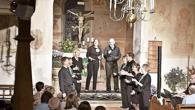 Der "Gospelexpress" beeindruckte seine Zuhörer mit toll vorgetragenen Gospels und Spirituals in Junkersdorf. Foto: Gerold Snater
