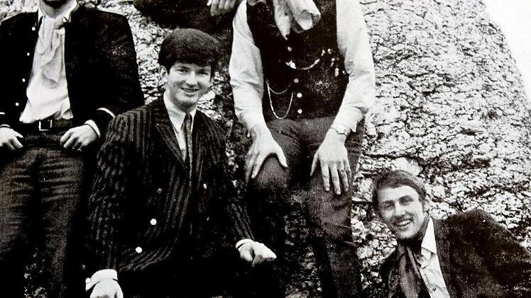 Das ist die erste Fan-Karte aus den 70er Jahren mit Bernd Heppt, Ludwig Persch, Rainer Kandler, Otto Derra und Roland Jäger.