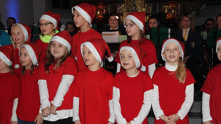 Die jüngsten Sänger und Sängerinnen waren die kleinen Angels. Foto: Susanne Deuerling